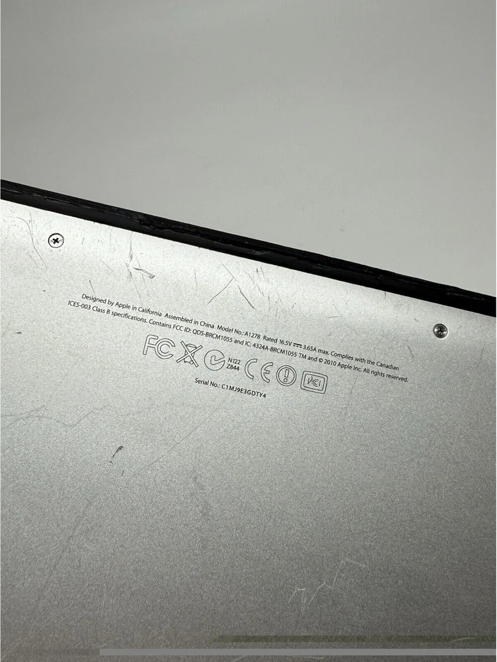 Apple MacBook Pro 13” A1278 Laptop No Power Cracked Screen For Parts Repair